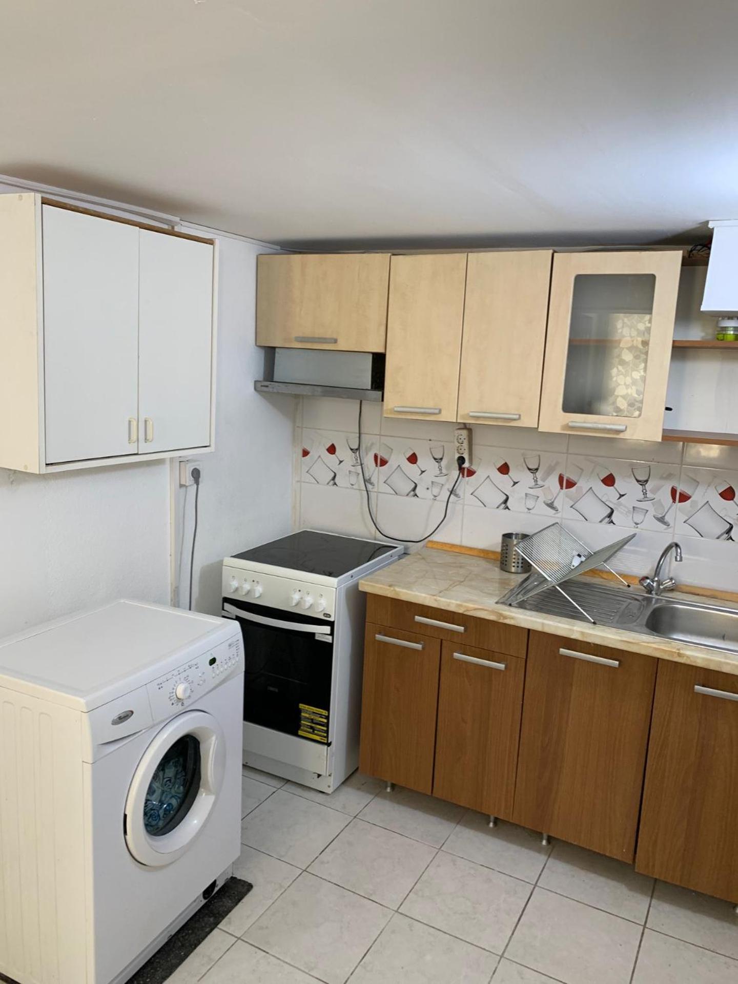 Apartment Liszt Ferenc Long-term Budget